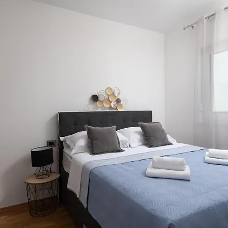 Zara Sunset Apartment Exterior photo